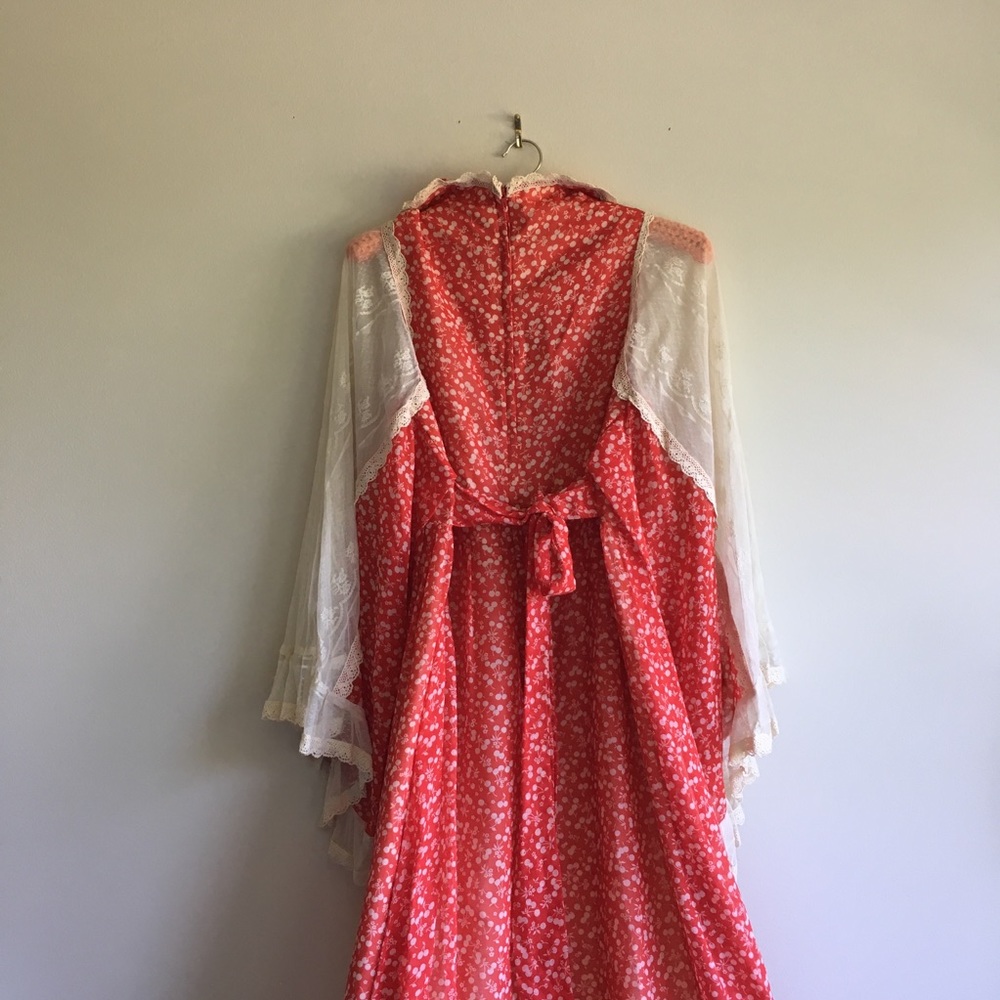 VINTAGE Gunne Sax ONE OF A KIND Cherry Print Dress - Picture 4 of 9